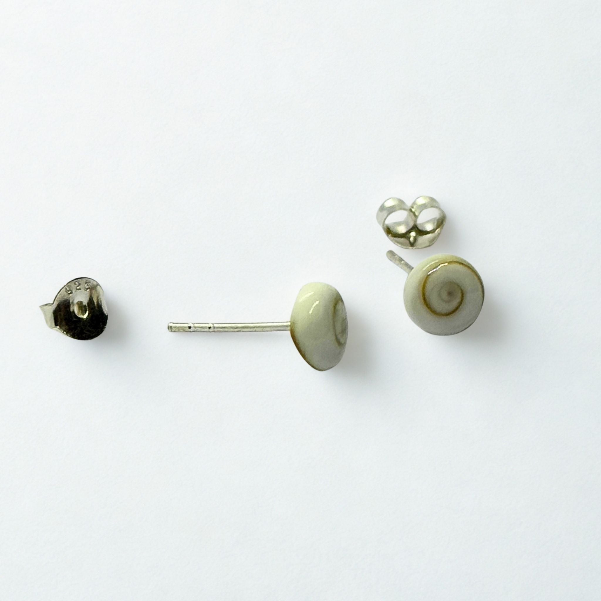 Boucles d'oreilles puces - Œil de Sainte Lucie Argent 925 - Rond 6 mm