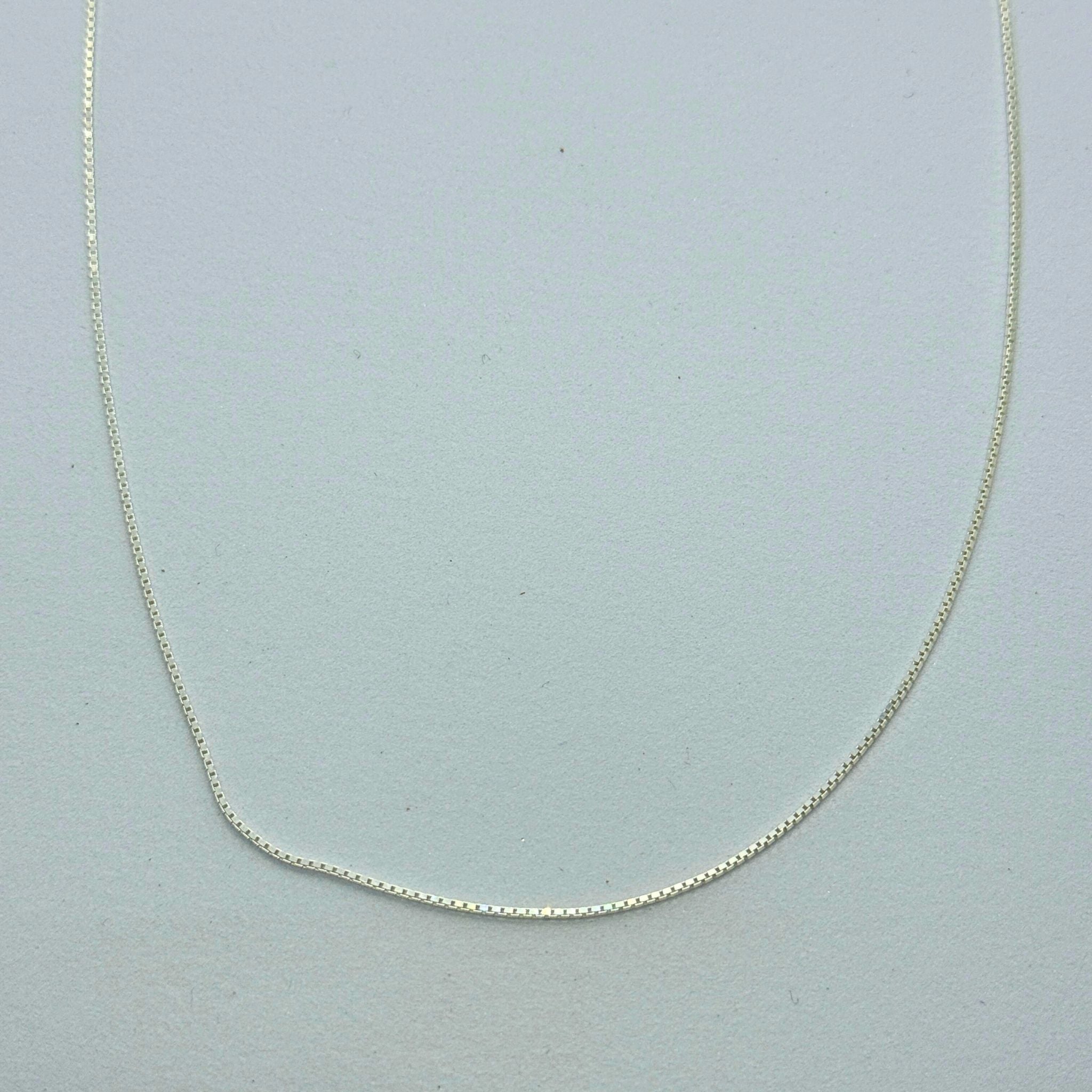 Chaîne Argent massif 925 - Maille Vénitienne Miroir - 0,7 mm 40 cm Précieuse Lucie