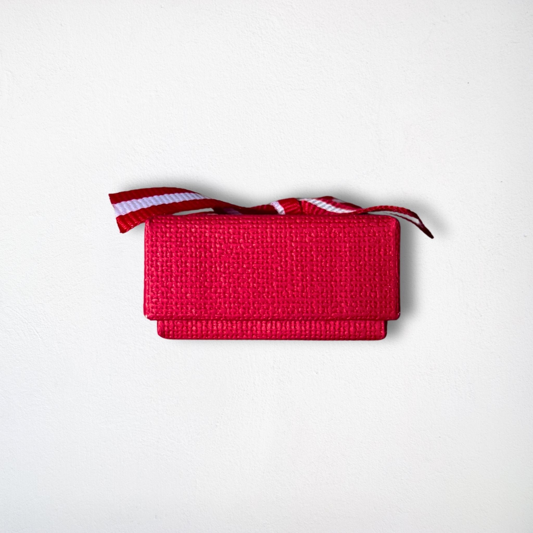 Écrin à Bijoux Bague - Rouge Texturé avec Nœud – 4,5 x 4,5 cm