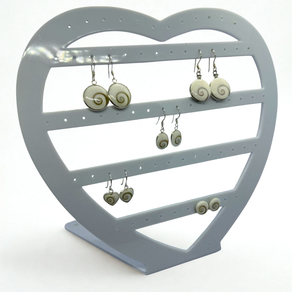 Présentoir forme coeur - Acrylique blanc - Boucles d'oreilles Précieuse Lucie