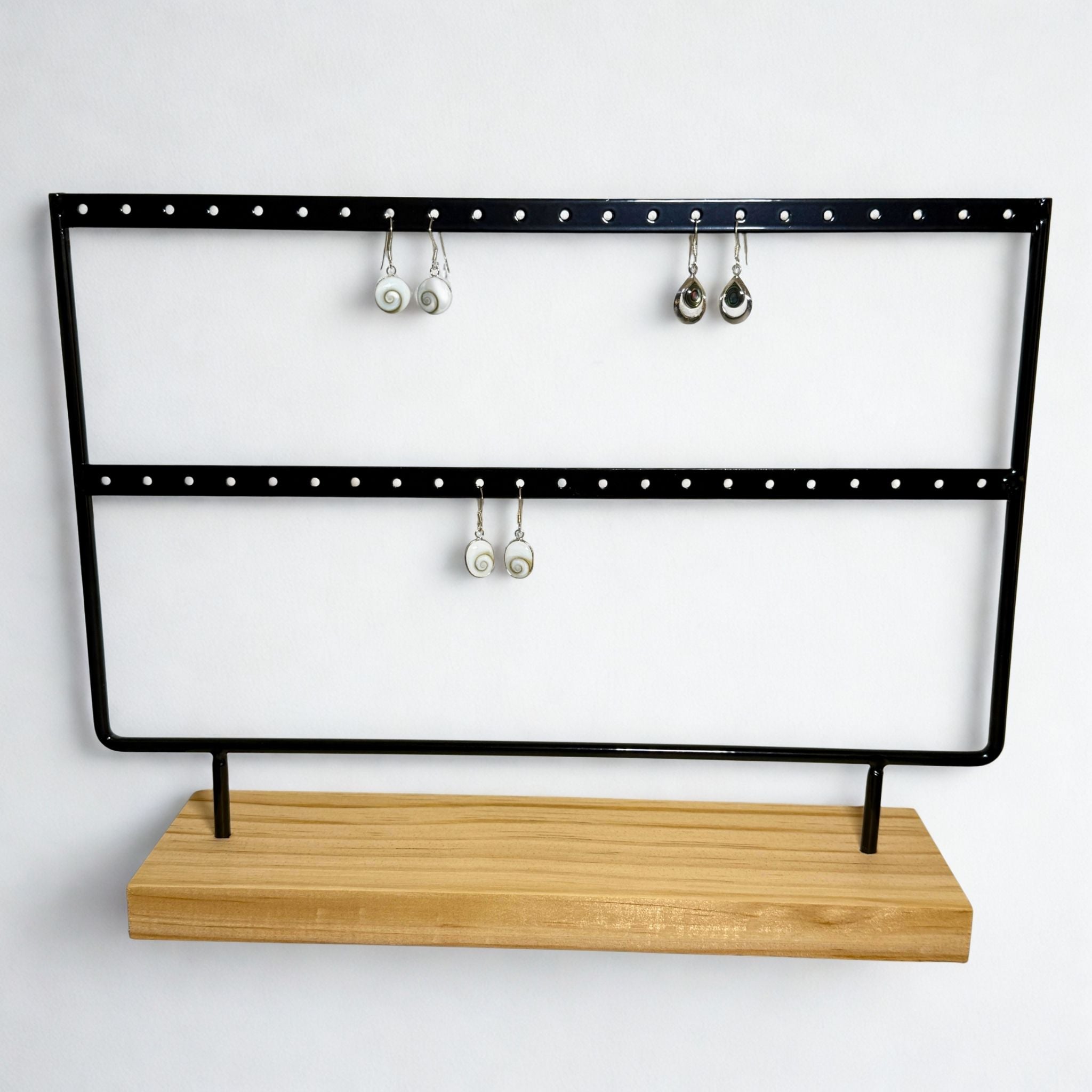 Présentoir - Métal noir et bois clair 2 rangs - Boucles d'oreilles