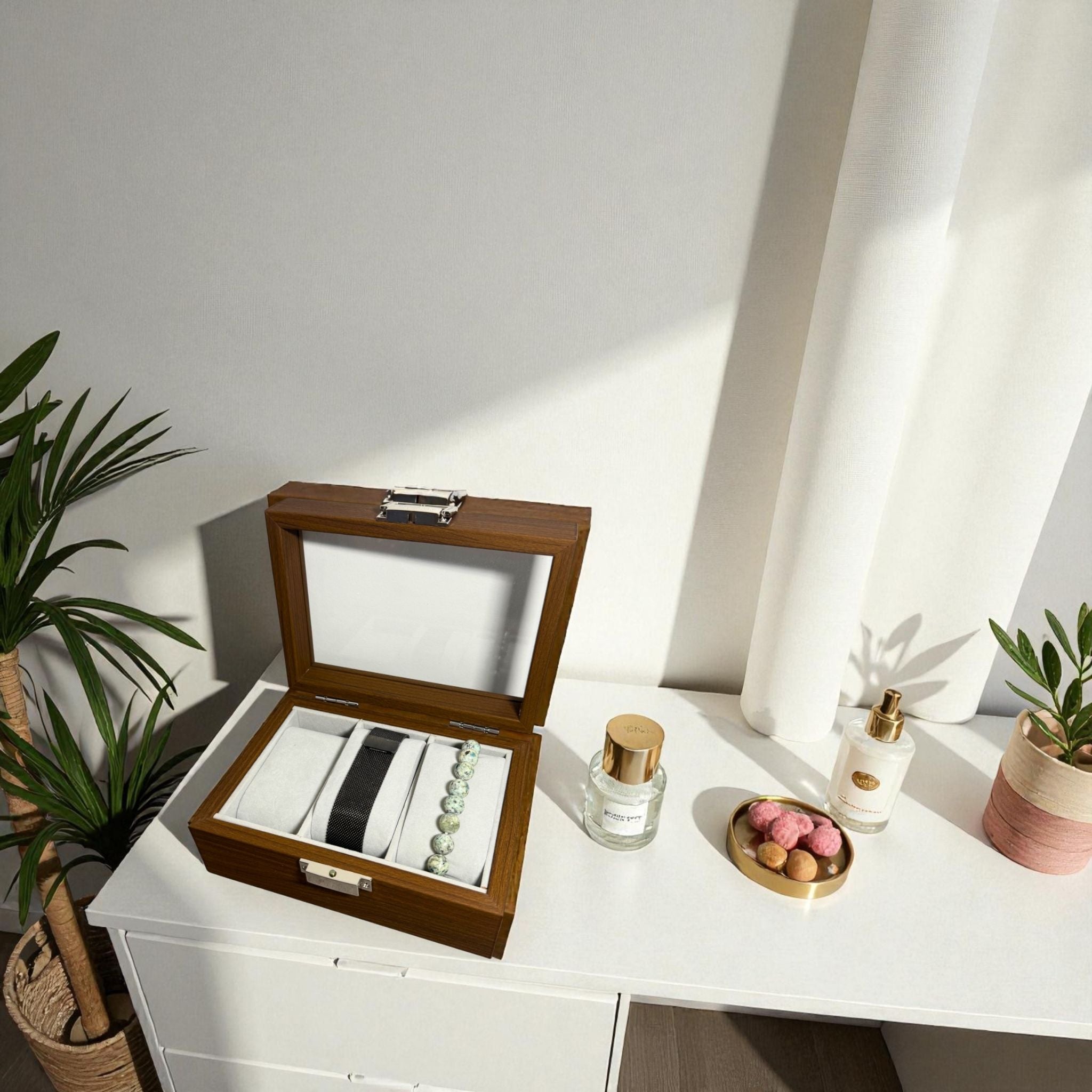 Présentoir Boîte vitrée - 3 emplacements - Bracelets/montres Précieuse Lucie