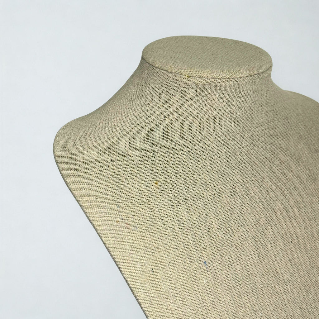 Présentoir Buste grand - Coton beige naturel - Colliers/chaînes Précieuse Lucie