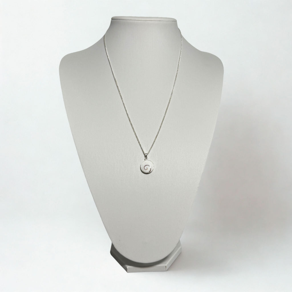 Présentoir Buste grand - Simili cuir blanc - Colliers/chaînes Précieuse Lucie