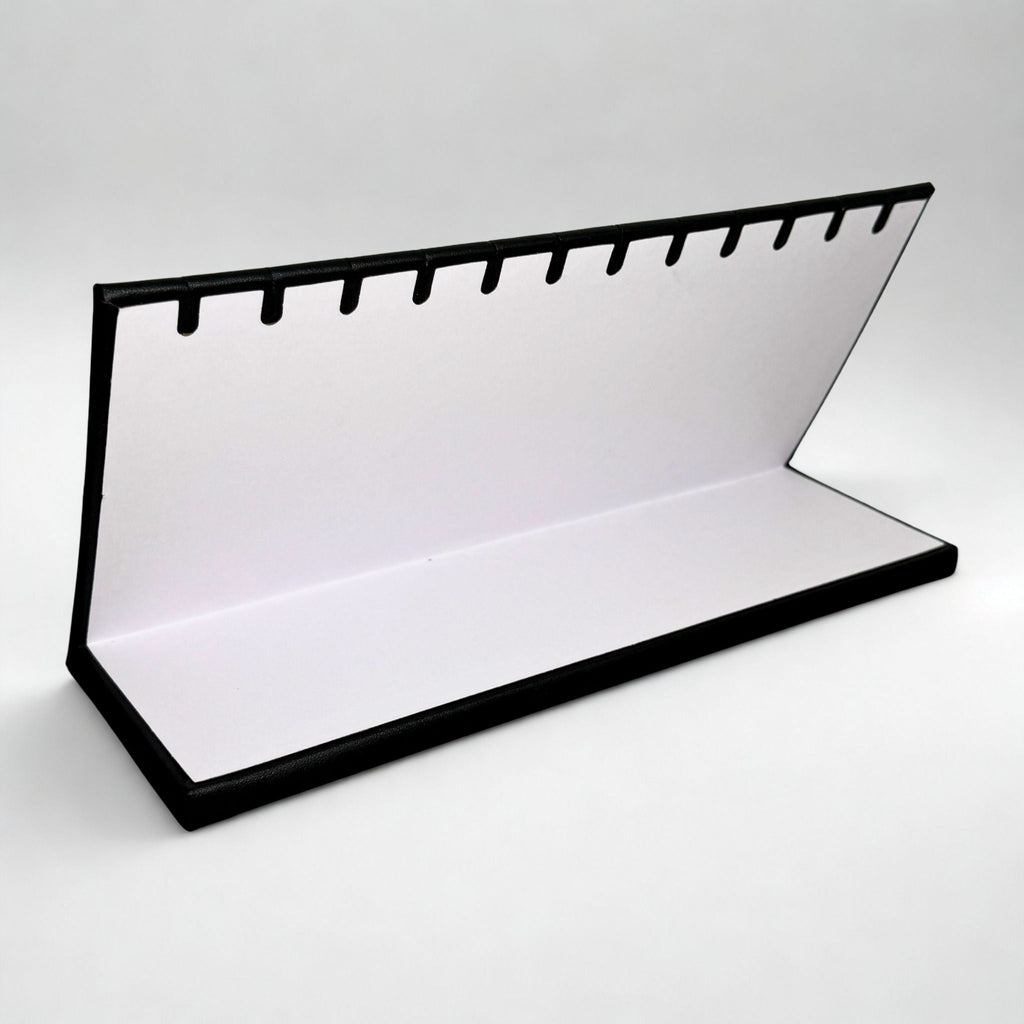 Présentoir Bijoux en L - Simili cuir noir - Colliers/chaînes Précieuse Lucie