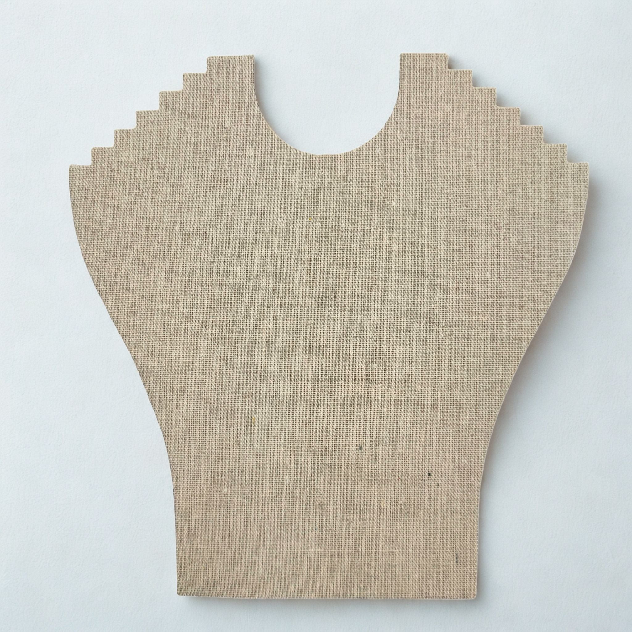 Présentoir Buste plat moyen - Coton beige - Colliers/chaînes Précieuse Lucie