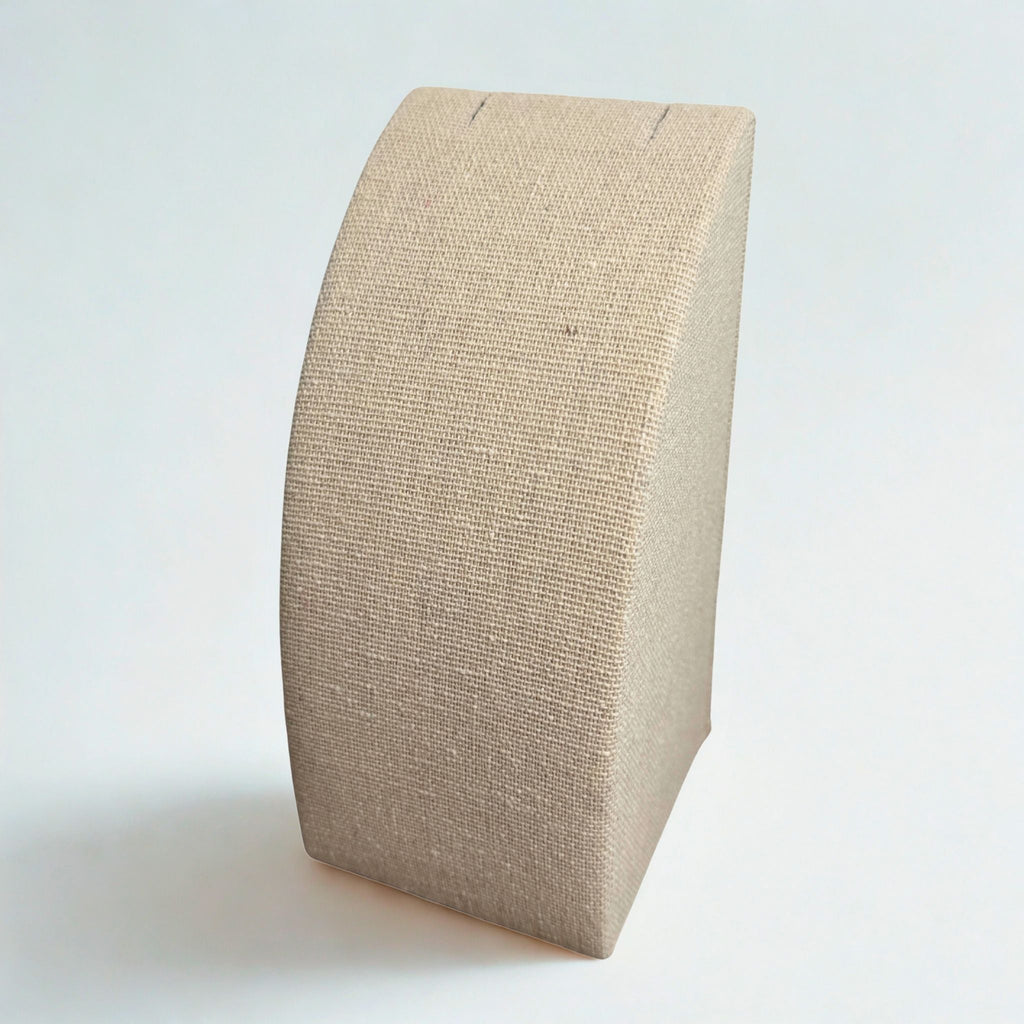 Présentoir Buste rectangle petit - Coton beige - Colliers/chaînes Précieuse Lucie